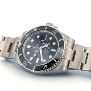 Rolex Submariner Date